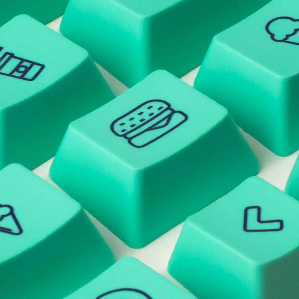 Close up of keycaps for Lekker